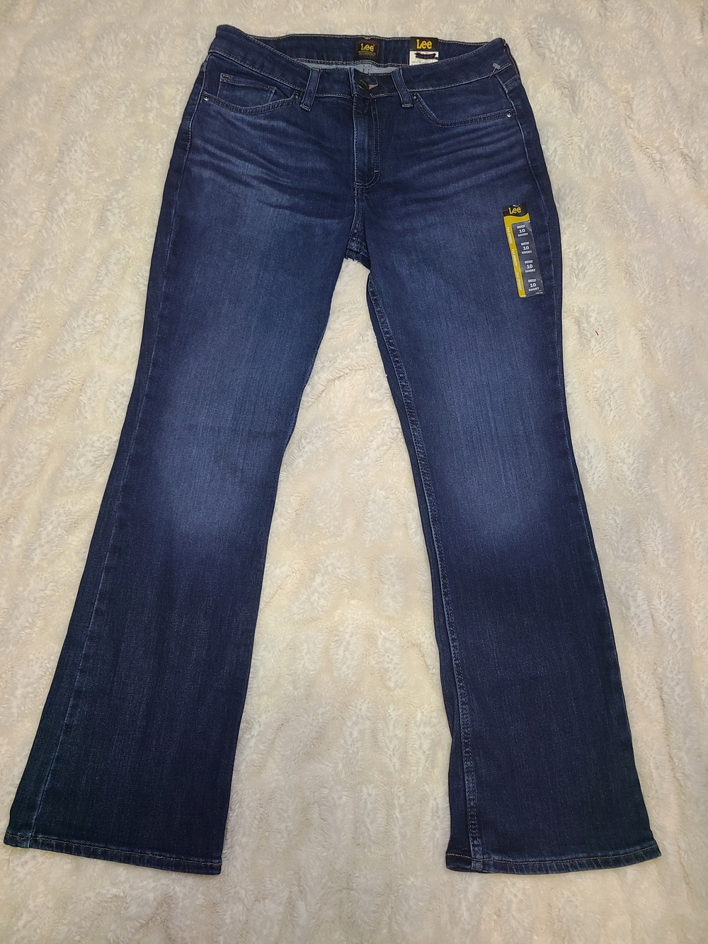 Lee Women's Dark Blue Bootcut Jeans Size 10